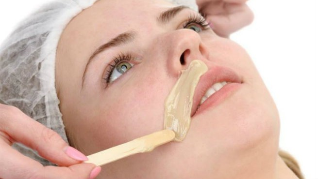 Hair Removal Cream vs Waxing: Better Choice For Your Skin